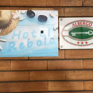 Rebola Hotel
