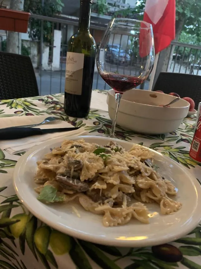 Villa del bagnino Rimini 2*,